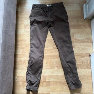 Taylor Stitch Slim Foundation Pant